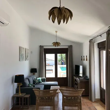 Вилла Finca El Frontin